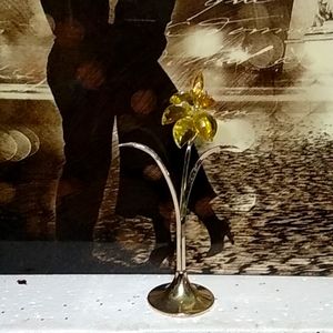 GODINGER tulip figurine.